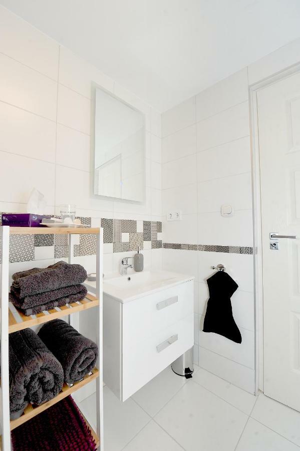 Pure Apartman Печ Экстерьер фото